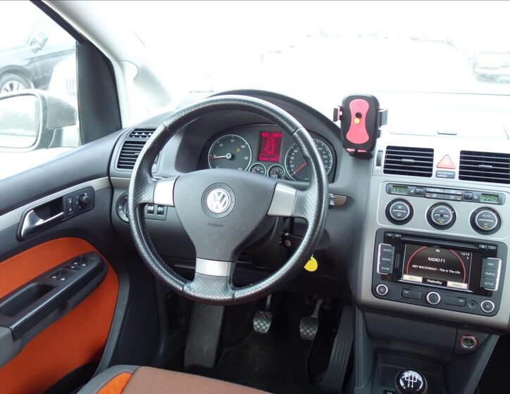 Volkswagen Touran MPV 2,0 l 103 kw