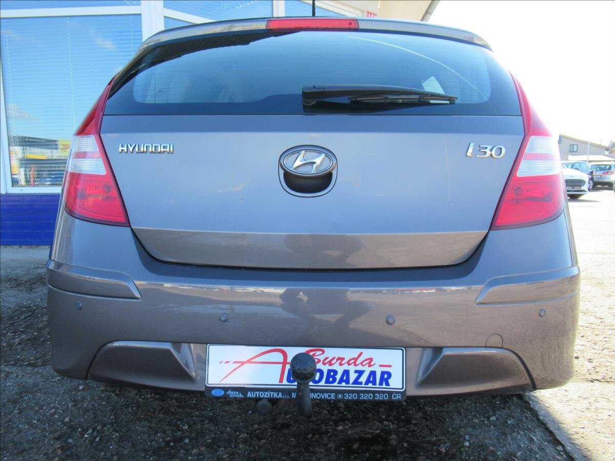 Hyundai i30 Hatchback 1,4 l 80 kw