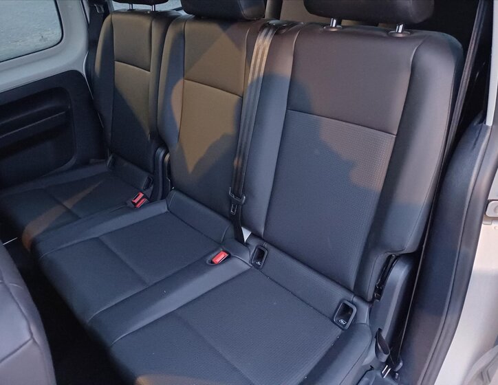 Volkswagen Caddy Kombi 1,4 l 81 kw