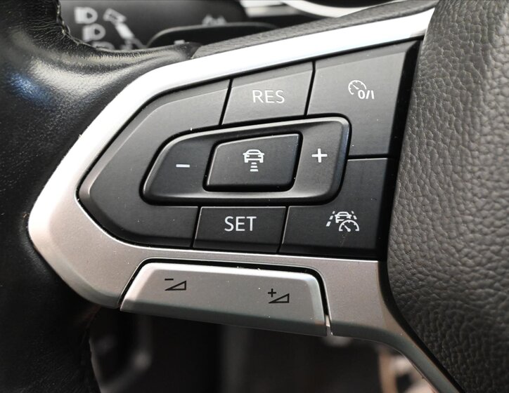 Volkswagen Passat Kombi 2,0 l 110 kw