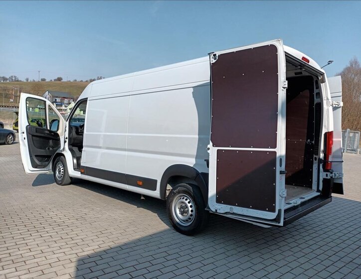 Fiat Ducato Skříň 2,2 l 132 kw