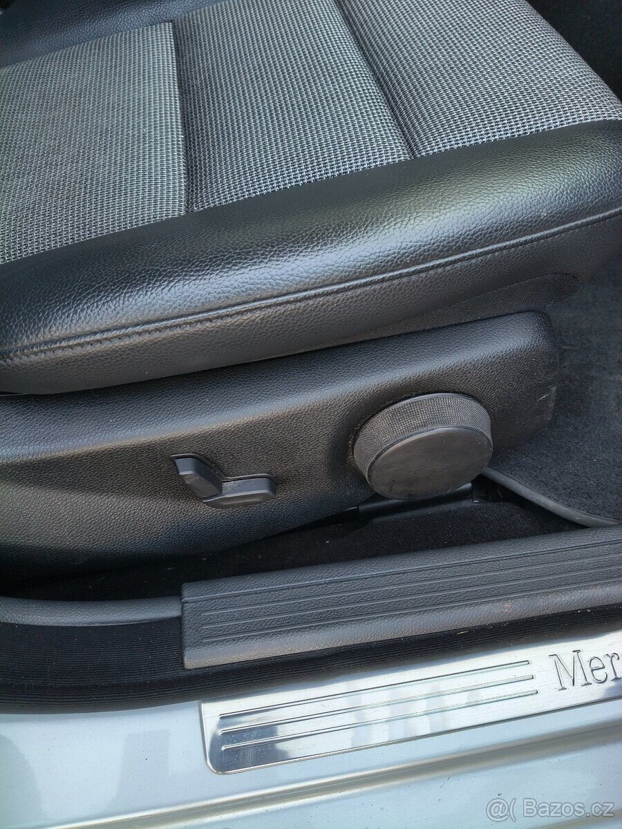 Mercedes-Benz Třídy C Kombi 0,0 110 kw