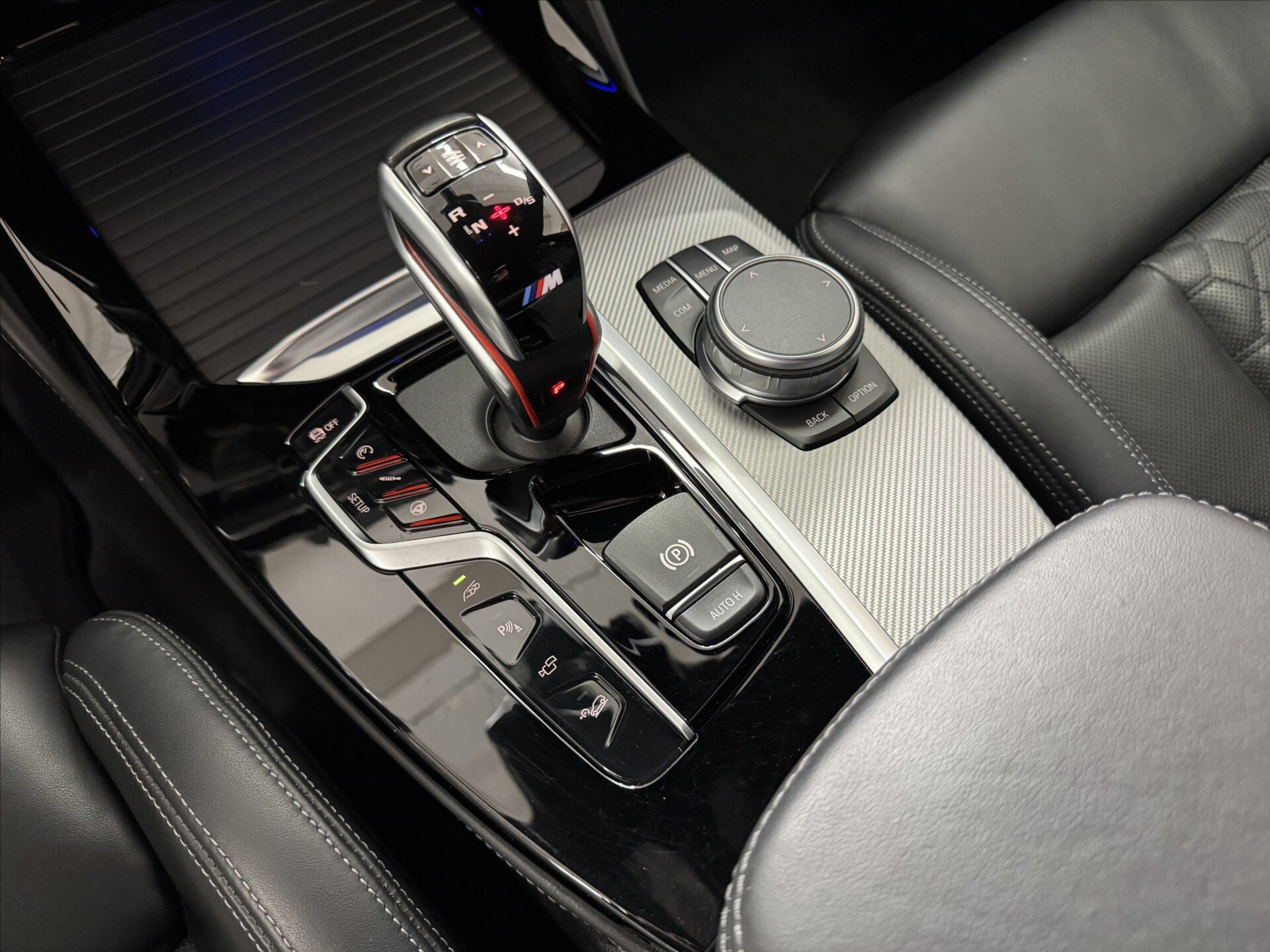 BMW X3 SUV / Terénní 3,0 l 353 kw