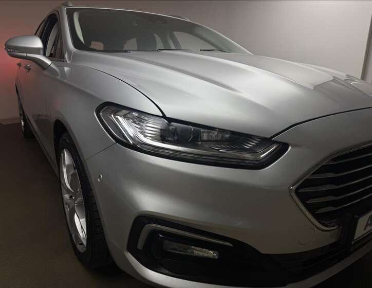 Ford Mondeo Kombi 2,0 l 110 kw