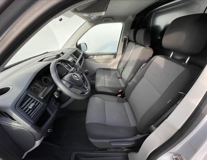 Volkswagen Transporter 4