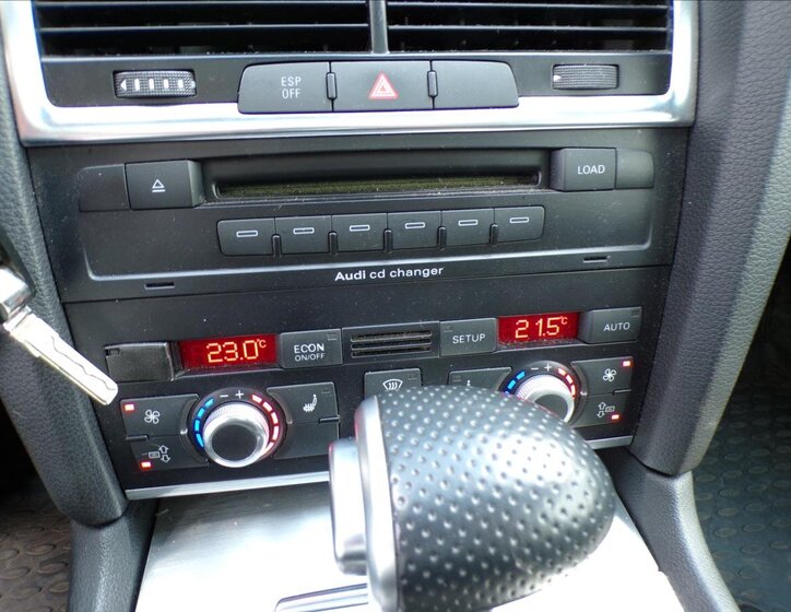 Audi Q7 Kombi 3,0 l 176 kw