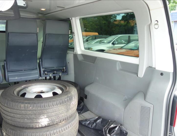 Volkswagen Transporter 15