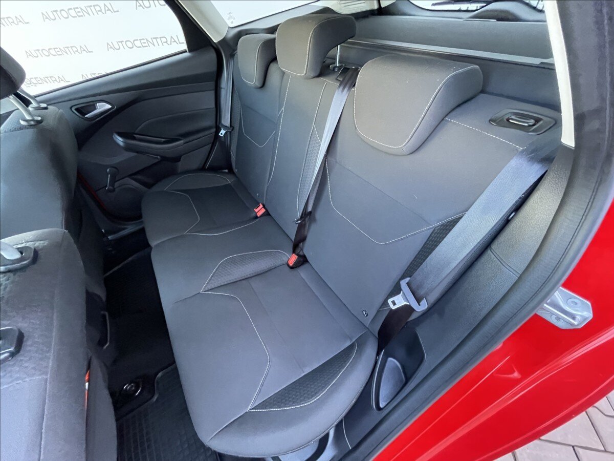 Ford Focus Kombi 999,0 92 kw