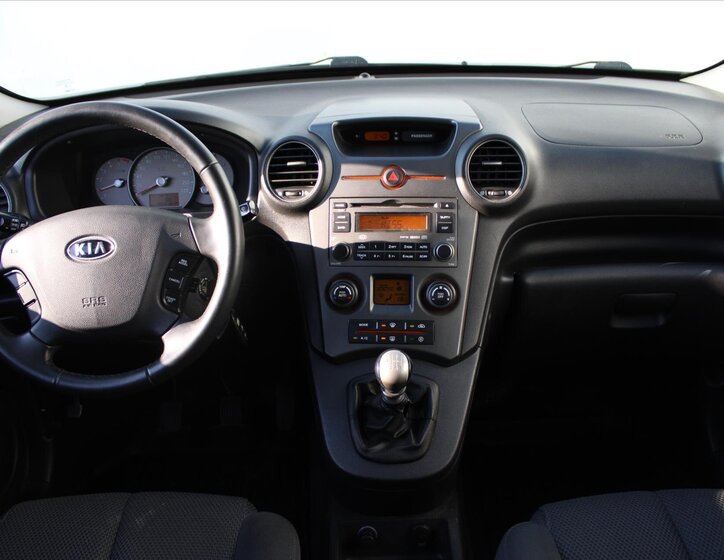 KIA Carens MPV 2,0 l 100 kw