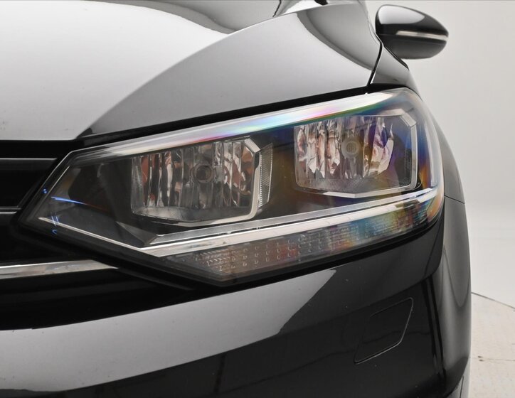 Volkswagen Touran MPV 1,6 l 85 kw