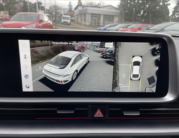 Hyundai Ioniq 6 Sedan / Limuzína 0,0 168 kw