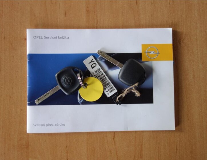 Opel Corsa Hatchback 1,2 l 59 kw