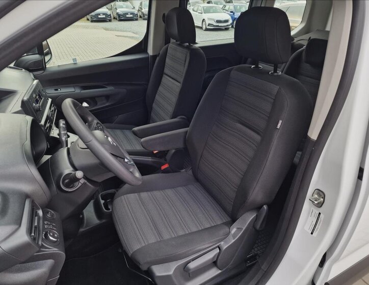 Opel Combo MPV 1,5 l 75 kw