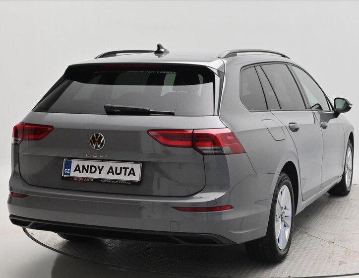 Volkswagen Golf Kombi 2,0 l 110 kw