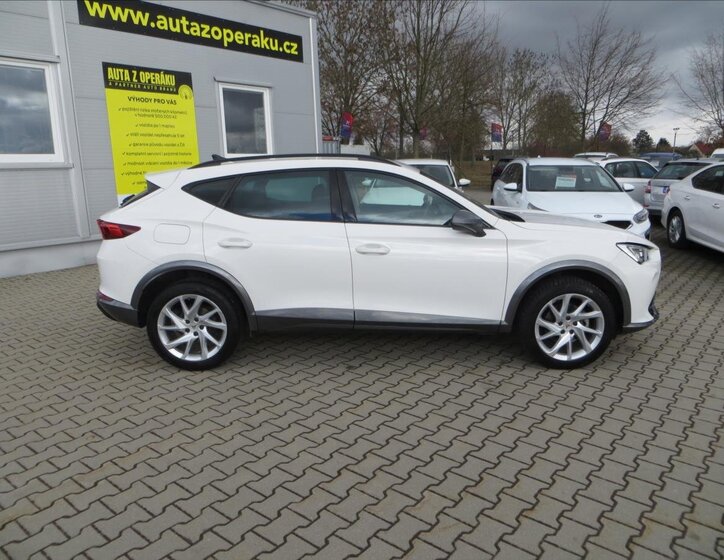 Cupra Formentor SUV / Terénní 1,5 l 110 kw