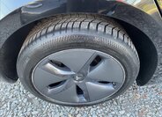 Tesla Model 3 42