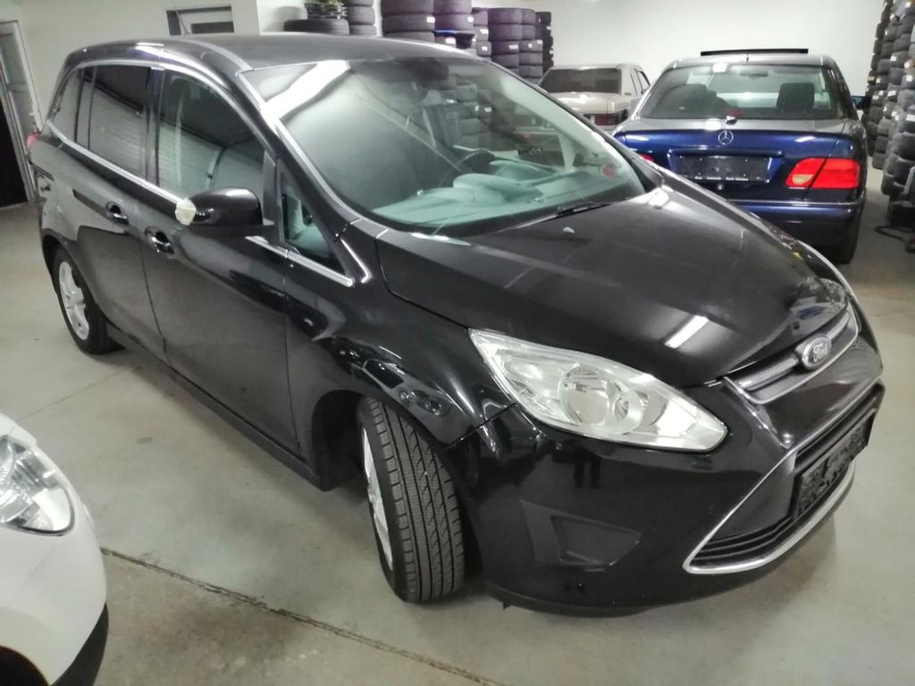 Ford Grand C-MAX