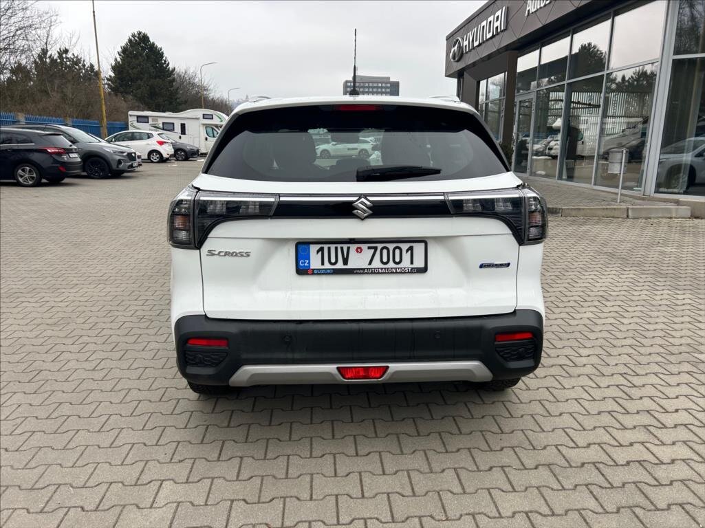 Suzuki S-Cross SUV 1,4 l 95 kw