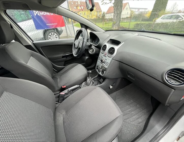 Opel Corsa Hatchback 1,2 l 55 kw