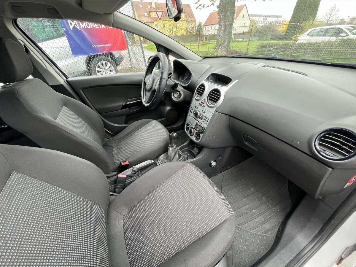 Opel Corsa Hatchback 1,2 l 55 kw