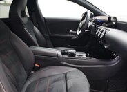 Mercedes-Benz CLA 12