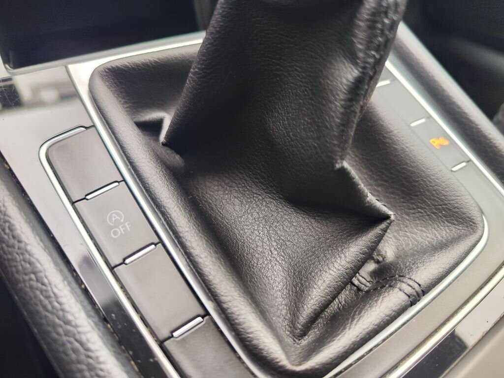 Volkswagen Golf Kombi 1,6 l 77 kw