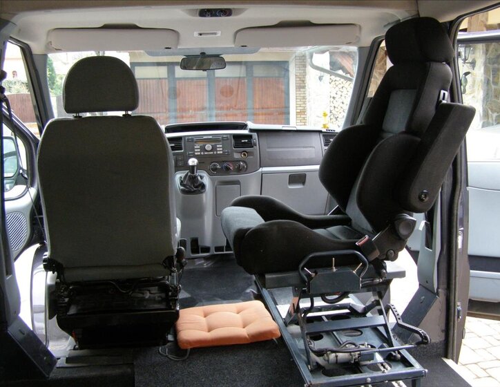 Ford Transit MPV 2,2 l 63 kw