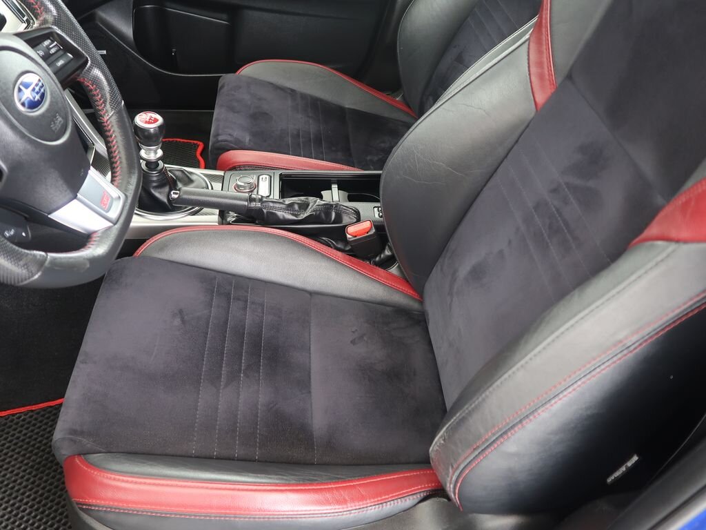 Subaru WRX STI Sedan / Limuzína 2,5 l 221 kw