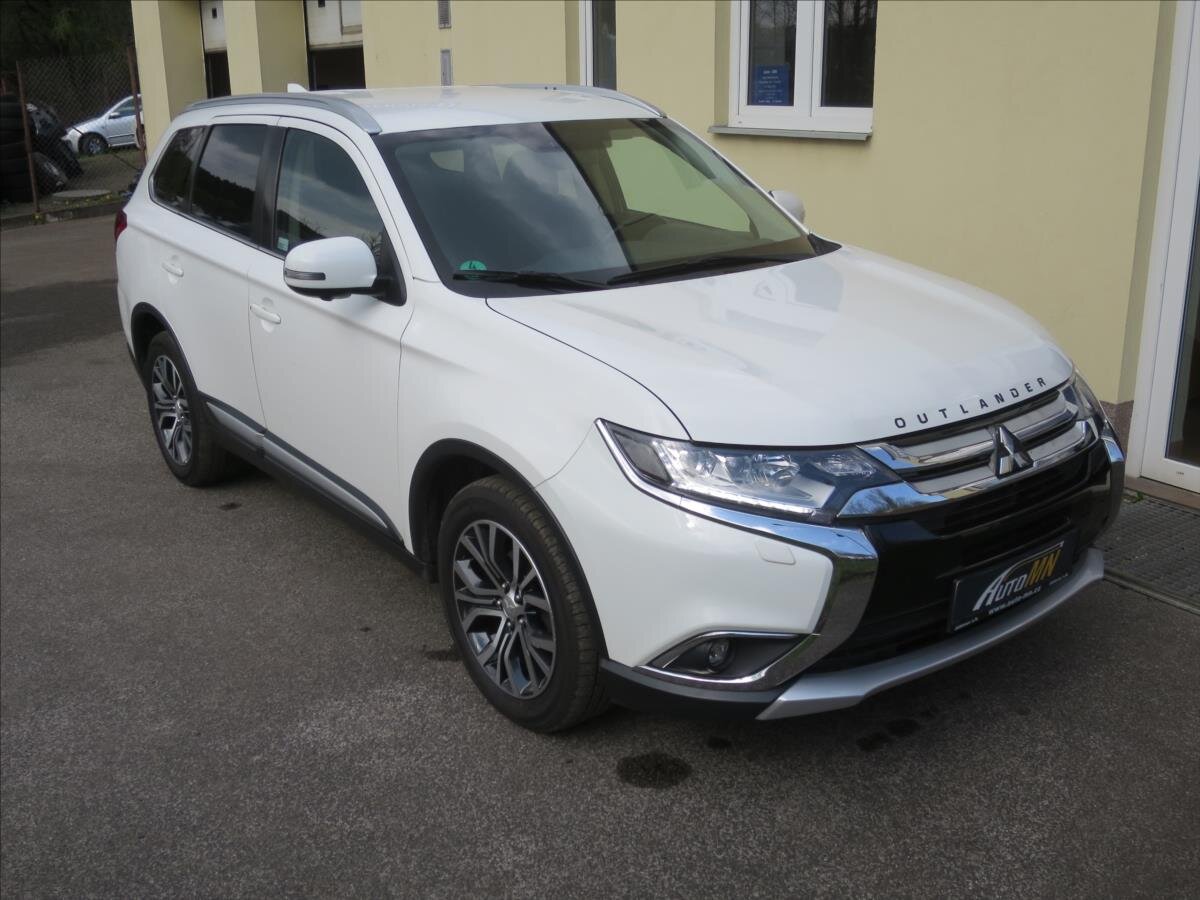 Mitsubishi Outlander SUV / Terénní 2,3 l 110 kw