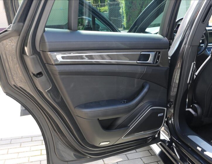 Porsche Panamera Hatchback 2,9 l 243 kw
