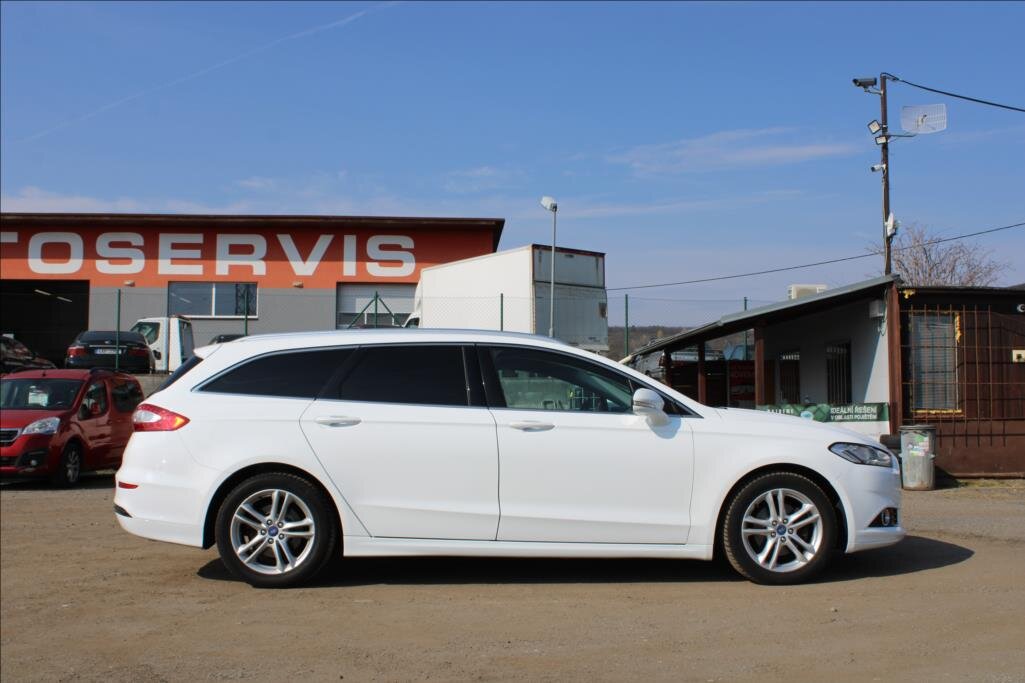 Ford Mondeo Kombi 2,0 l 110 kw