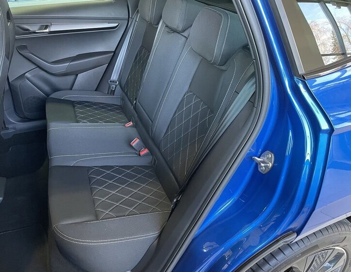 Škoda Karoq SUV 1,5 l 110 kw