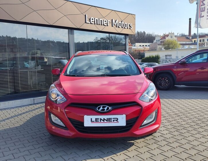 Hyundai i30 Kombi 1,4 l 73 kw
