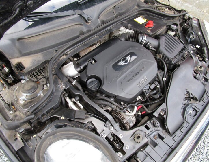 Mini Cooper Hatchback 1,5 l 85 kw