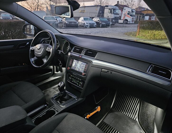 Škoda Superb Kombi 1,4 l 92 kw