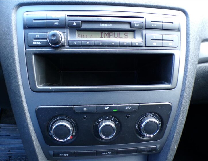 Škoda Octavia Kombi 1,2 l 77 kw