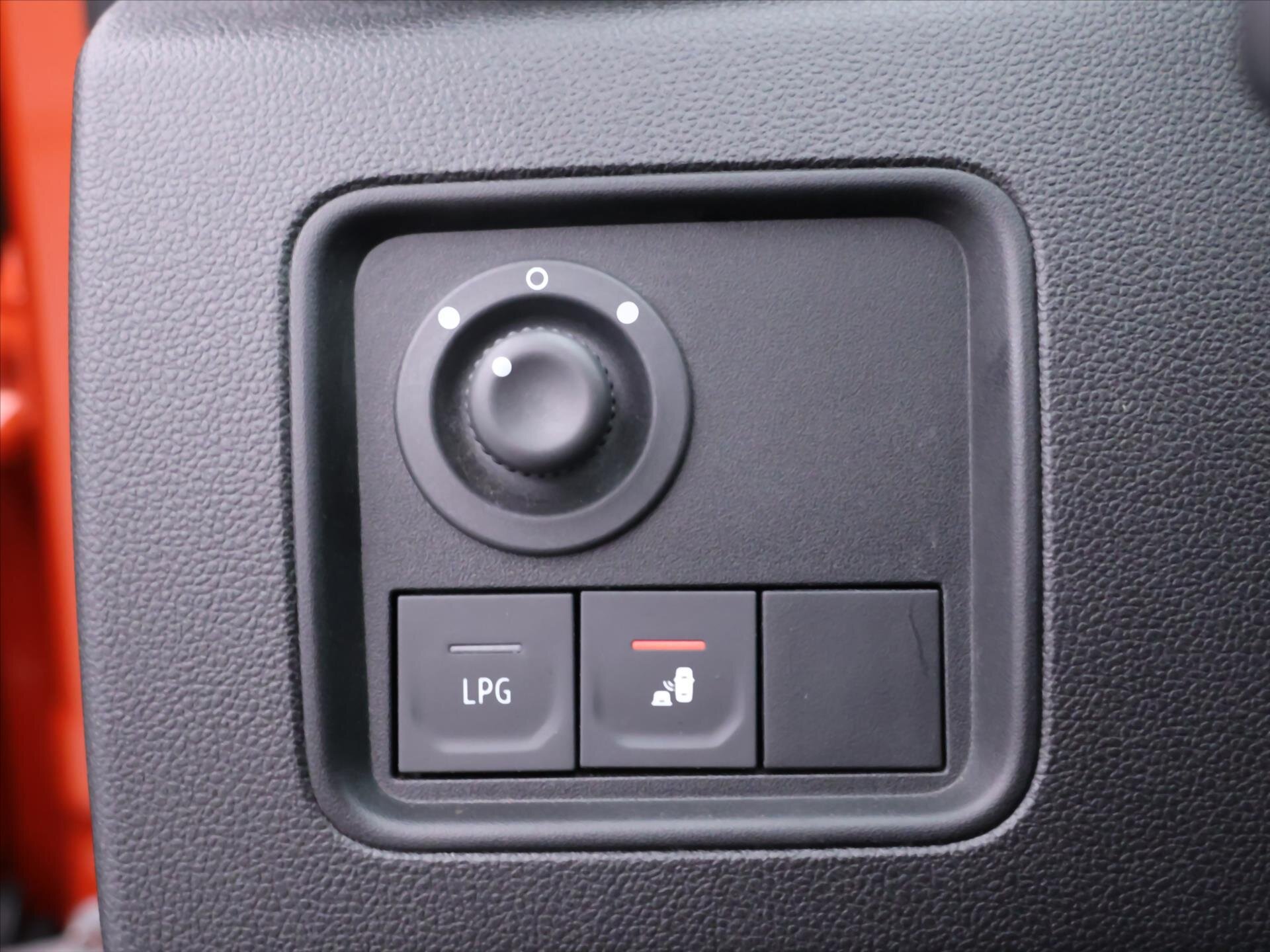 Dacia Duster SUV 999,0 67 kw