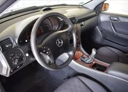 Mercedes-Benz Třídy C Kombi 1,8 l 105 kw