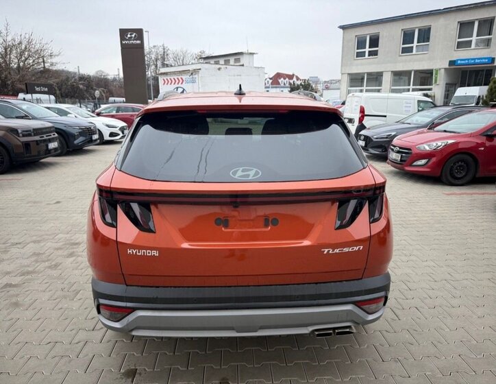 Hyundai Tucson 4