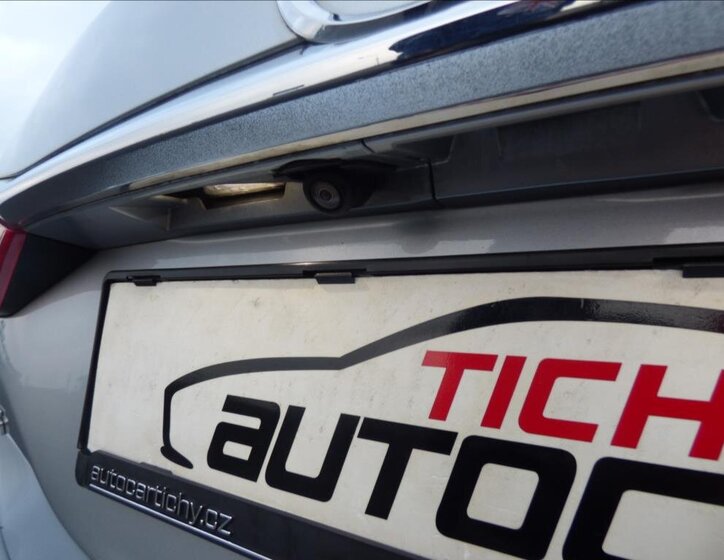 Mazda 6 Kombi 2,0 l 121 kw