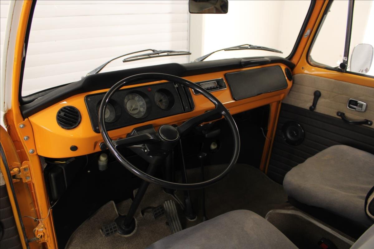 Volkswagen Transporter Kombi 1,3 l 37 kw