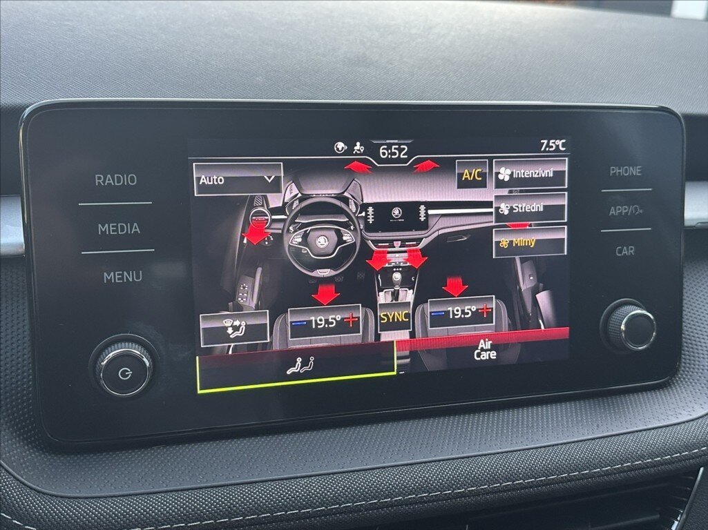 Škoda Fabia Hatchback 999,0 70 kw