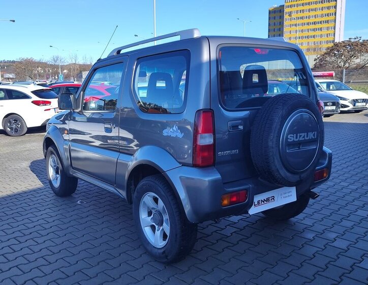 Suzuki Jimny SUV 1,3 l 63 kw