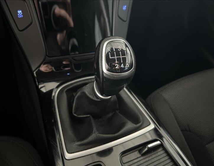 Hyundai i40 Kombi 1,6 l 99 kw