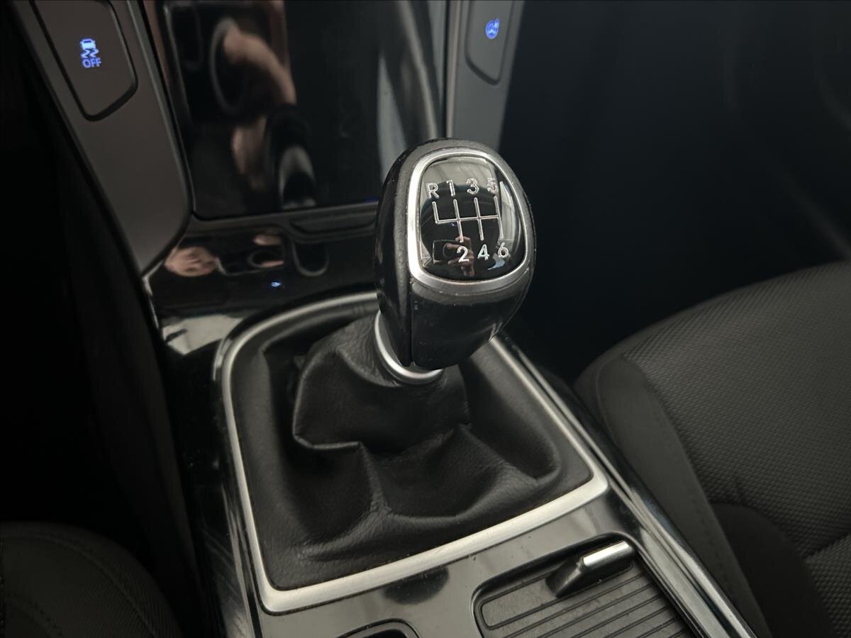 Hyundai i40 Kombi 1,6 l 99 kw