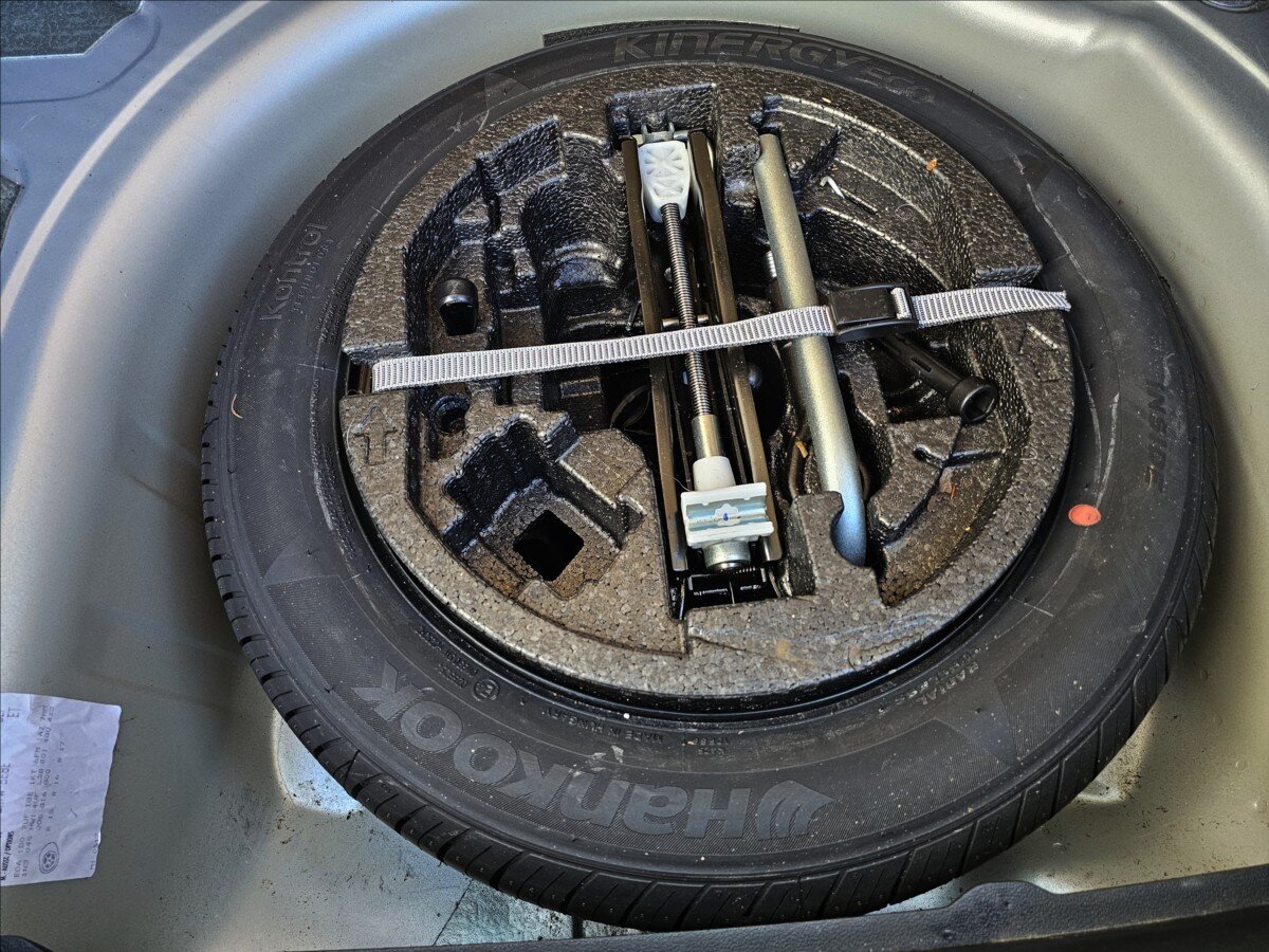 Škoda Rapid Hatchback 999,0 81 kw