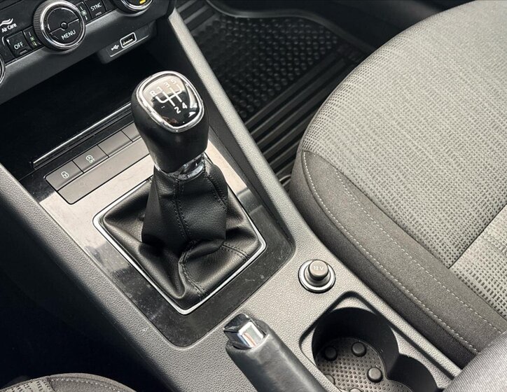 Škoda Octavia Liftback 1,6 l 85 kw