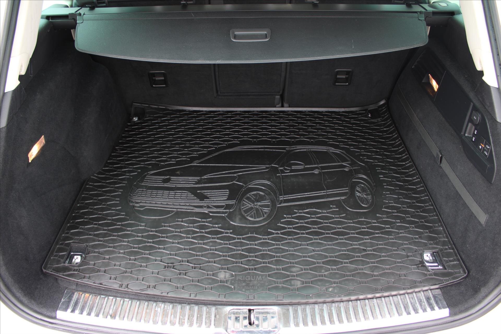 Volkswagen Touareg SUV 3,0 l 193 kw