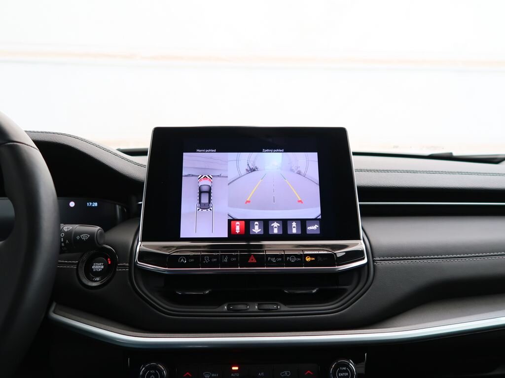 Jeep Compass SUV / Terénní 1,6 l 96 kw