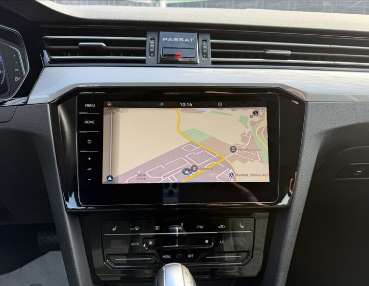 Volkswagen Passat Kombi 2,0 l 90 kw